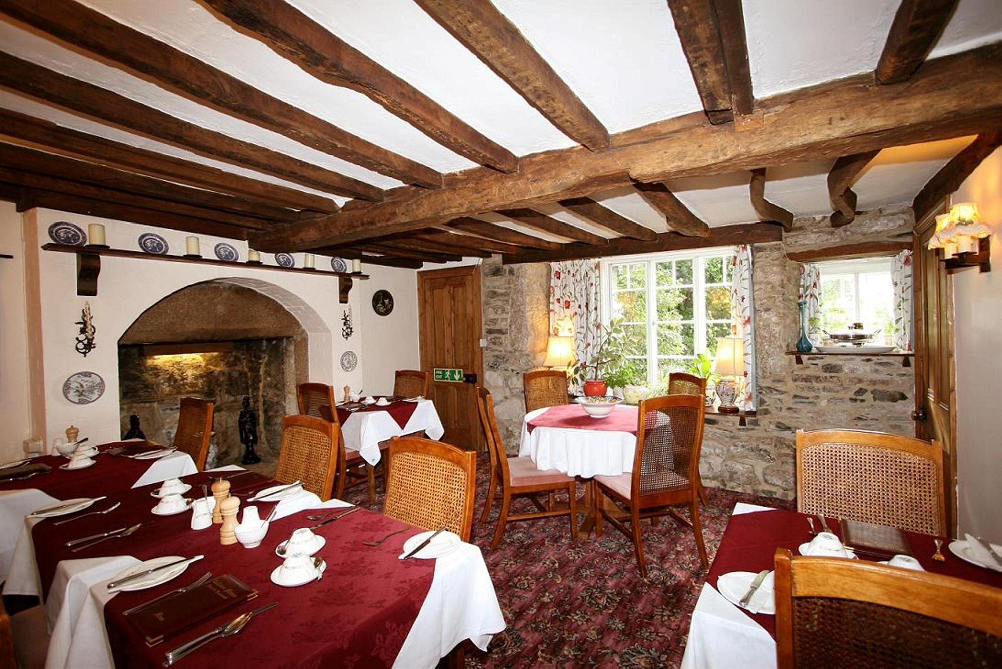 Фото Collaven Manor Hotel