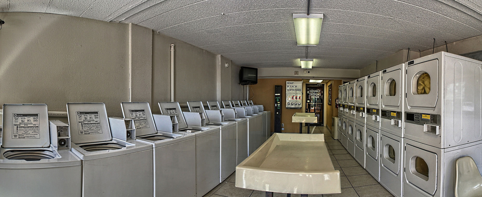 Фото The Caravelle Resort