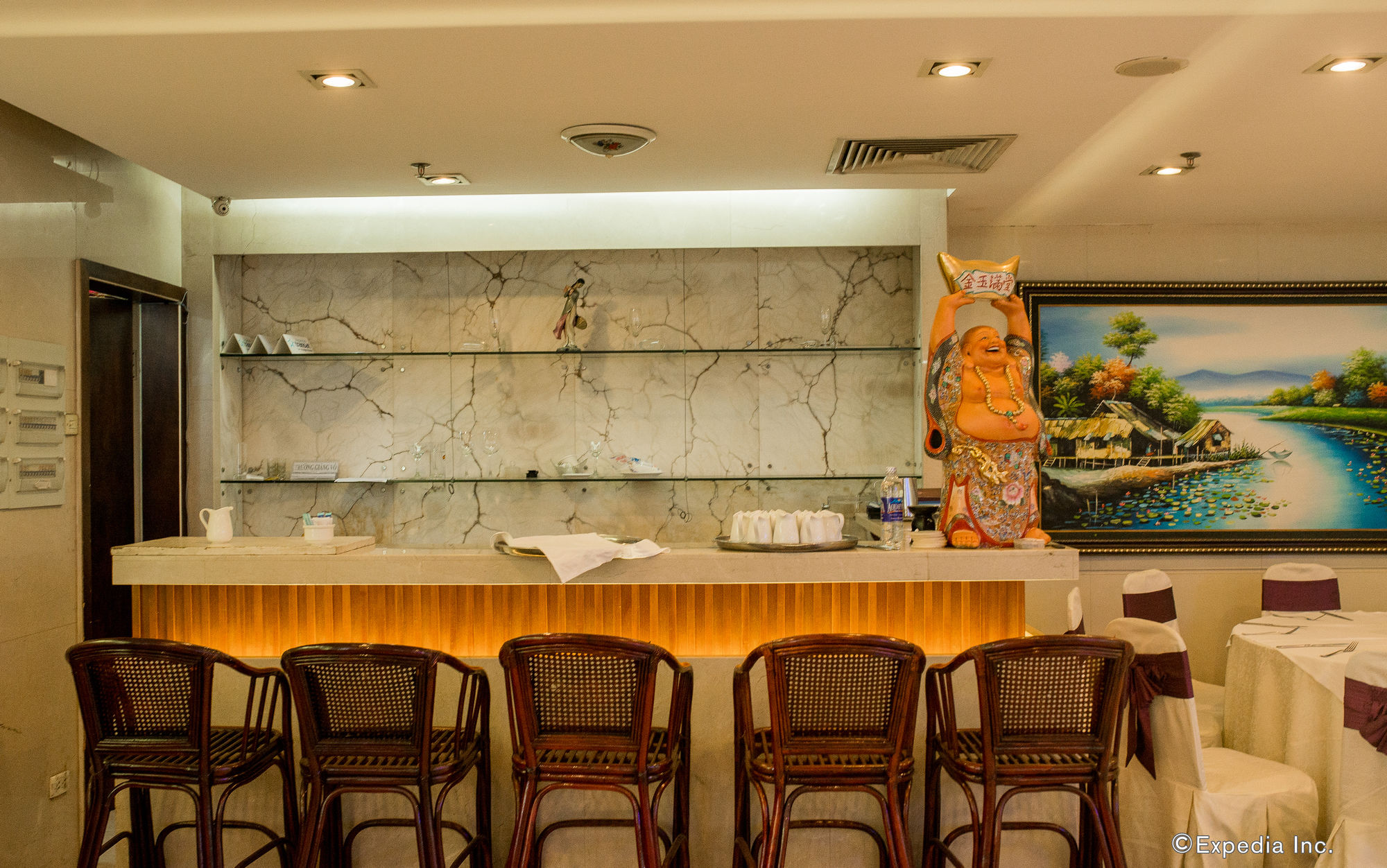 Фото Baoson International Hotel