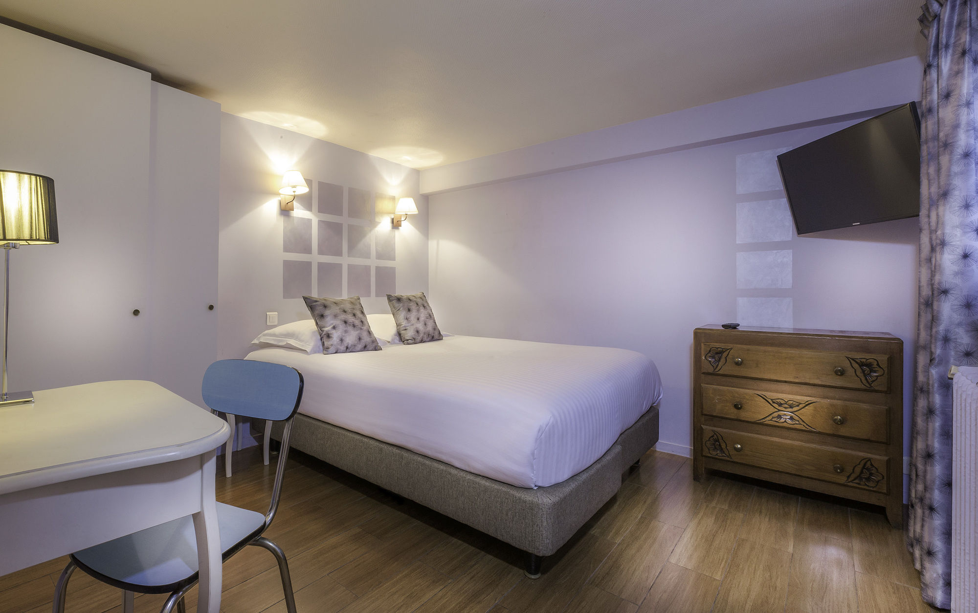 Фото Hôtel Jeanne d'Arc Le Marais