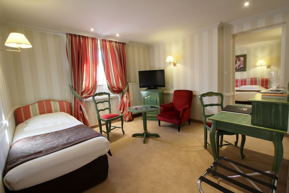 Фото Le Grand Hôtel & SPA et son Chalet