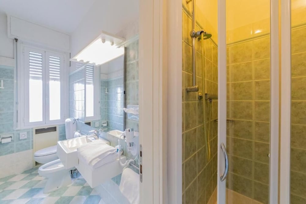 Фото Suite Hotel Elite