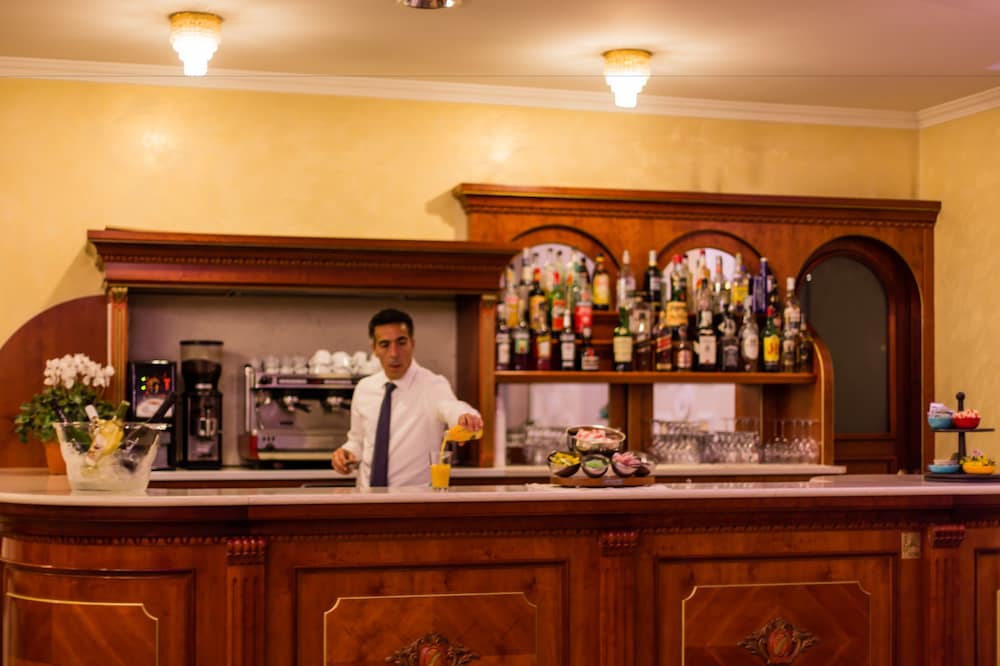 Фото Mariano IV Palace Hotel