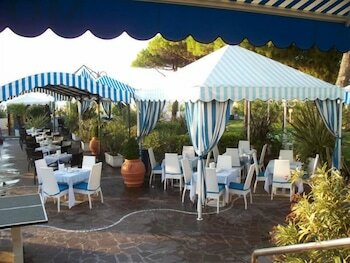 Фото Hotel Monaco & Quisisana