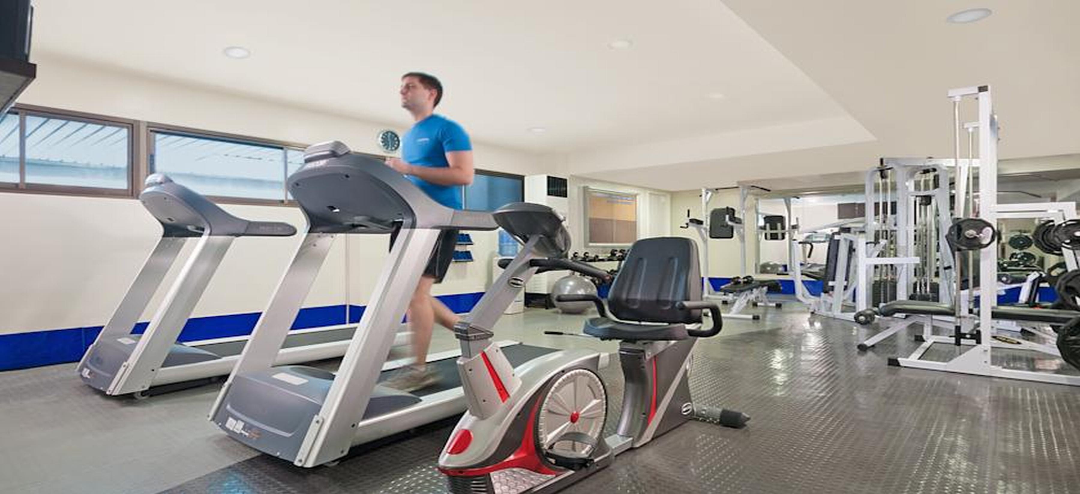 Фото Somerset Olympia Makati