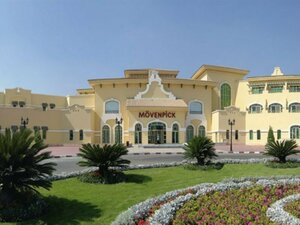 отель Movenpick Hotel Cairo Media City