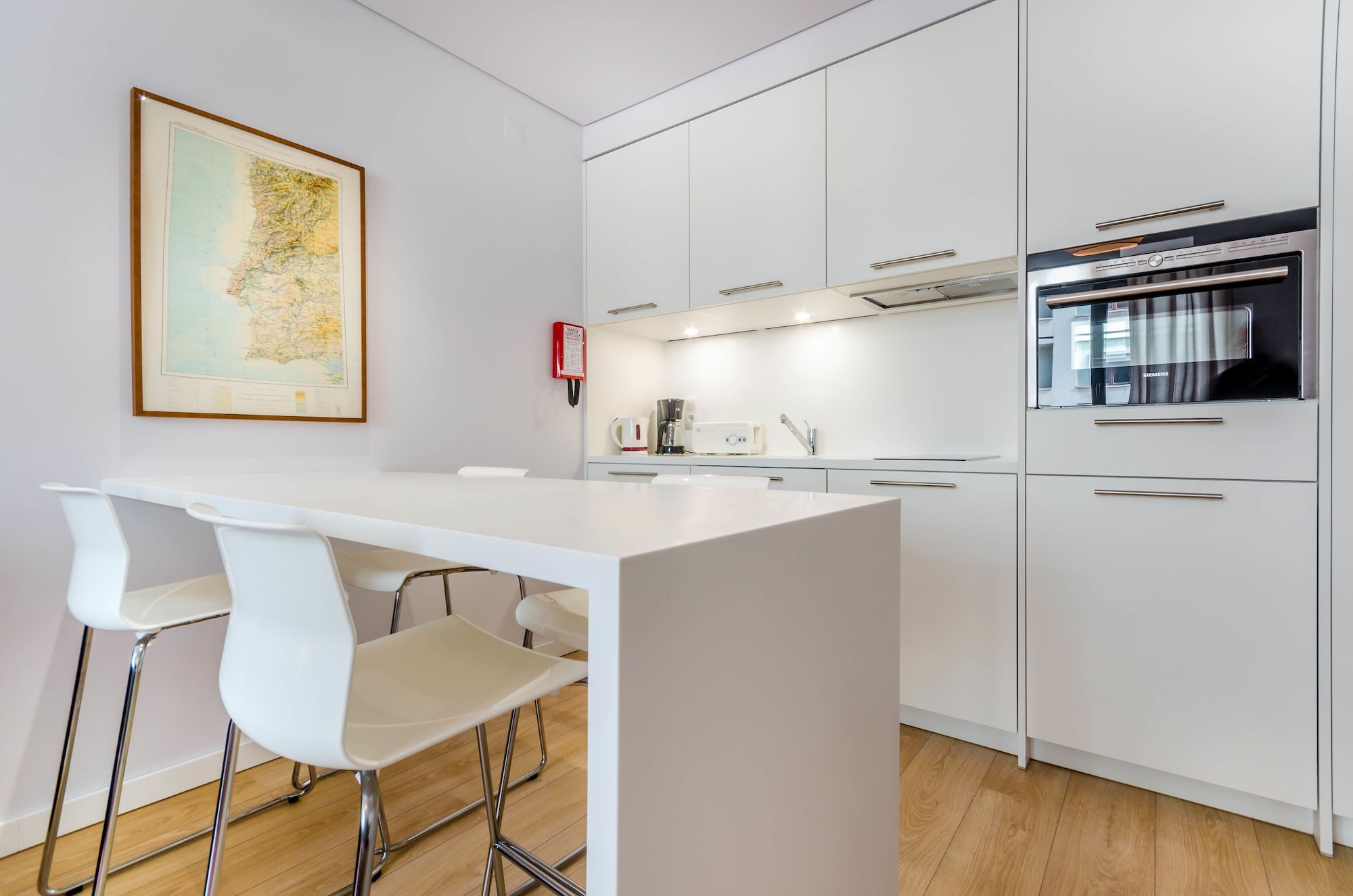 Фото Lisbon Serviced Apartments - Liberdade
