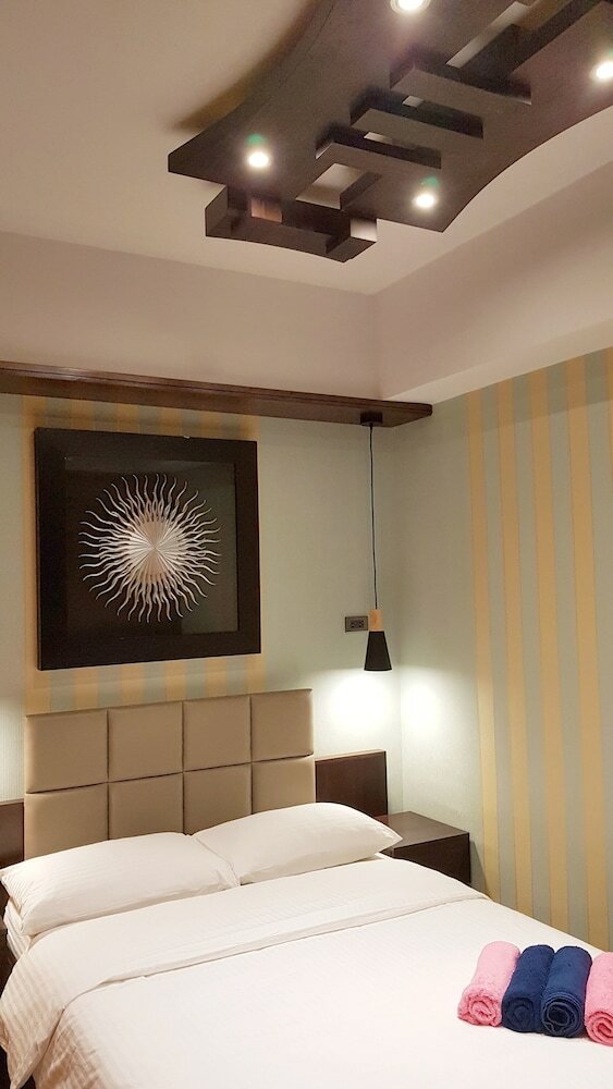 Фото La Mirada Residences