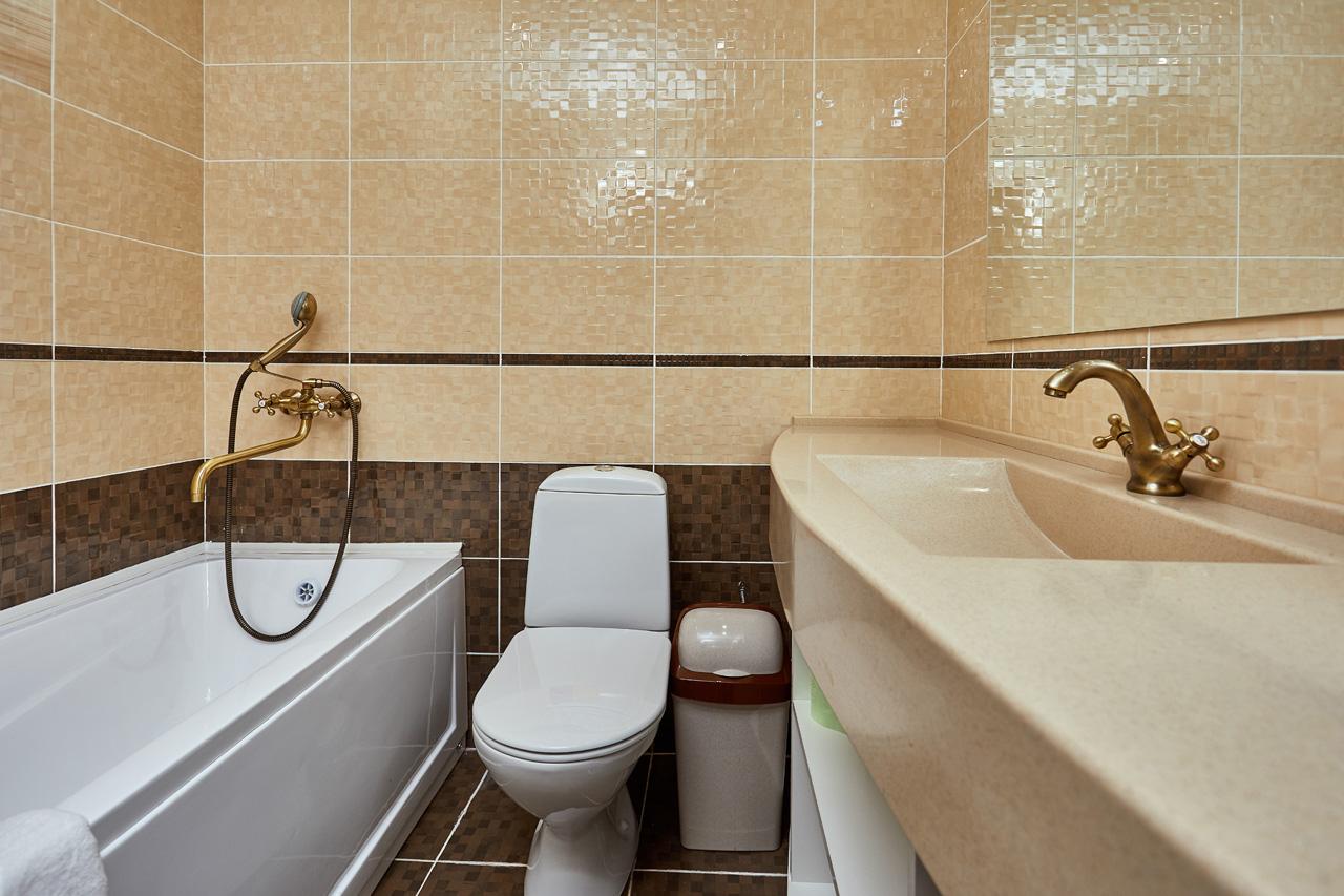 Фото Красная