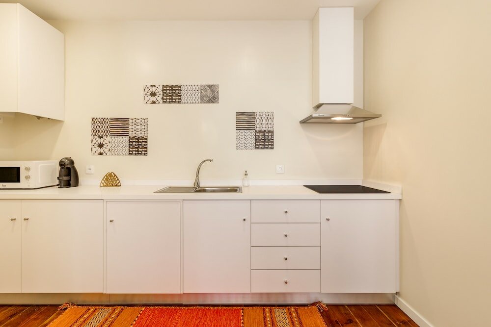 Фото Nada04 · Studio Apartment With Balcony Next to Ribeira