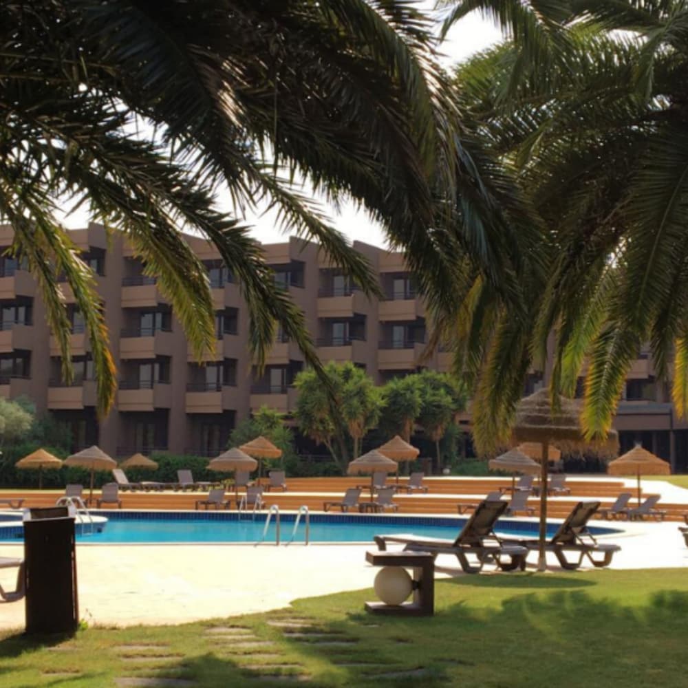 Фото Evora Hotel