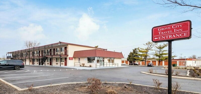 Гостиница Travelodge by Wyndham Grove City So. Columbus