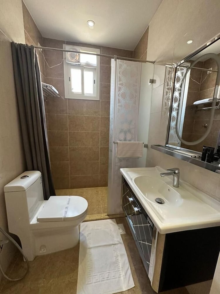 Фото Sunrise Suites