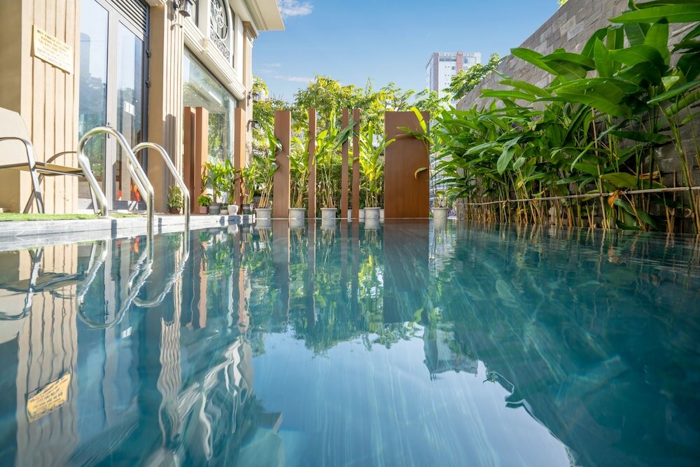 Фото Brilliant Majestic Hotel