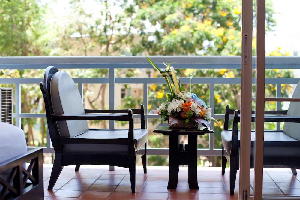 Фото Chom View Hotel