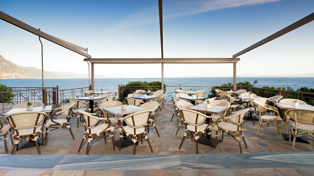 Фото Отель Pharos Rooms