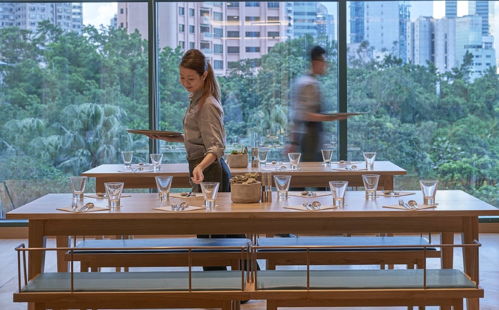 Фото Two MacDonnell Road