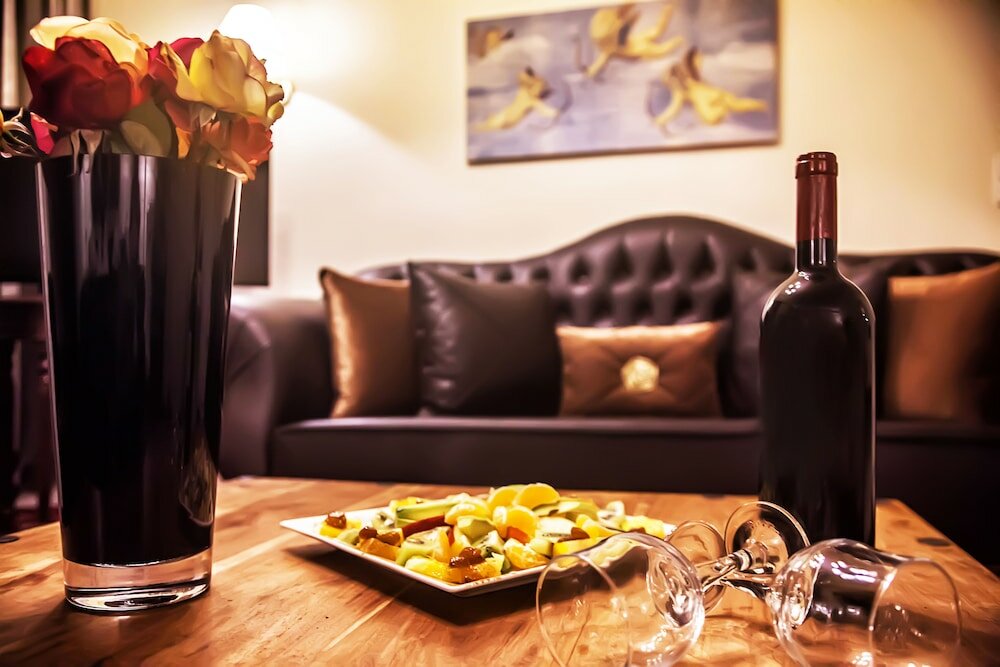 Фото Kouros Hotel