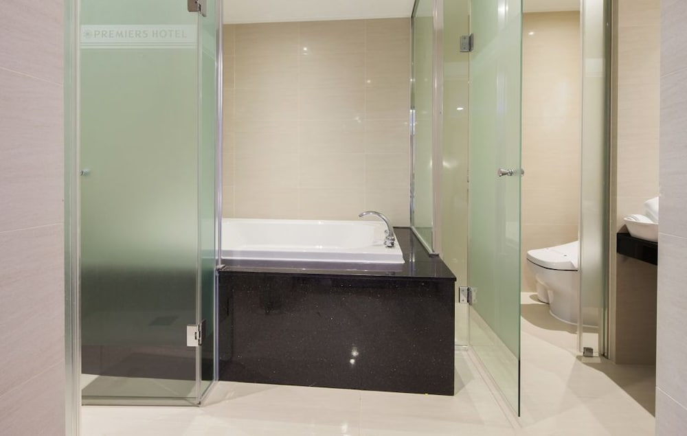 Фото Premiers Hotel