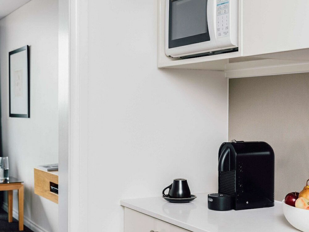 Фото Quay West Suites Melbourne