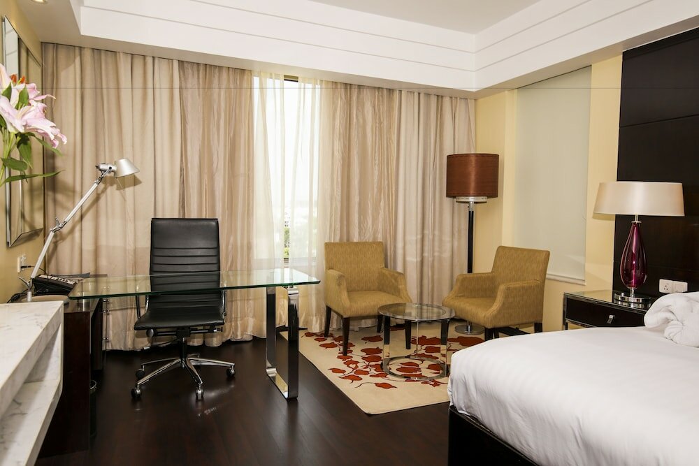 Фото Jaipur Marriott Hotel