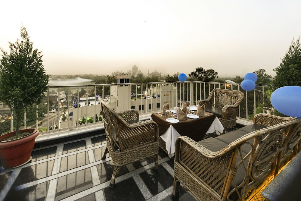 Фото Hotel Taj Resorts