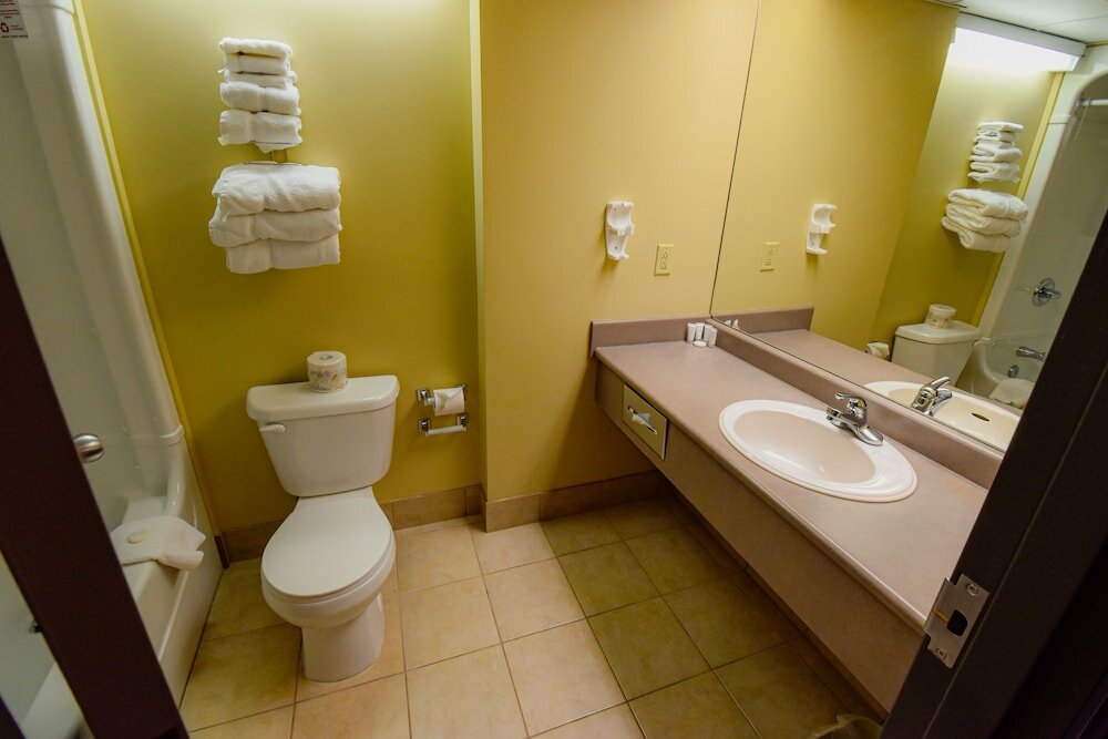 Фото Canad Inns Destination Centre Brandon