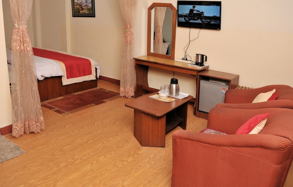 Фото Hotel Brihaspati