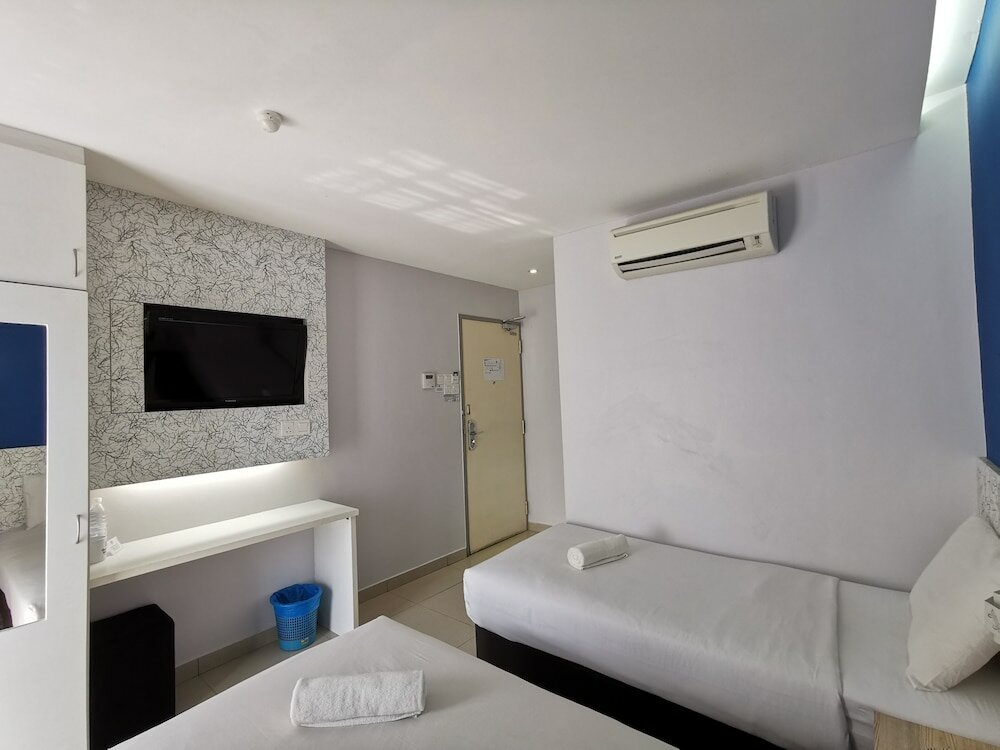 Фото Bluemoon Boutique Hotel