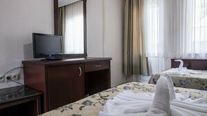 Side Spring Hotel (Antalya, Manavgat, Side Mah., 1604. Sok., 6), hotel