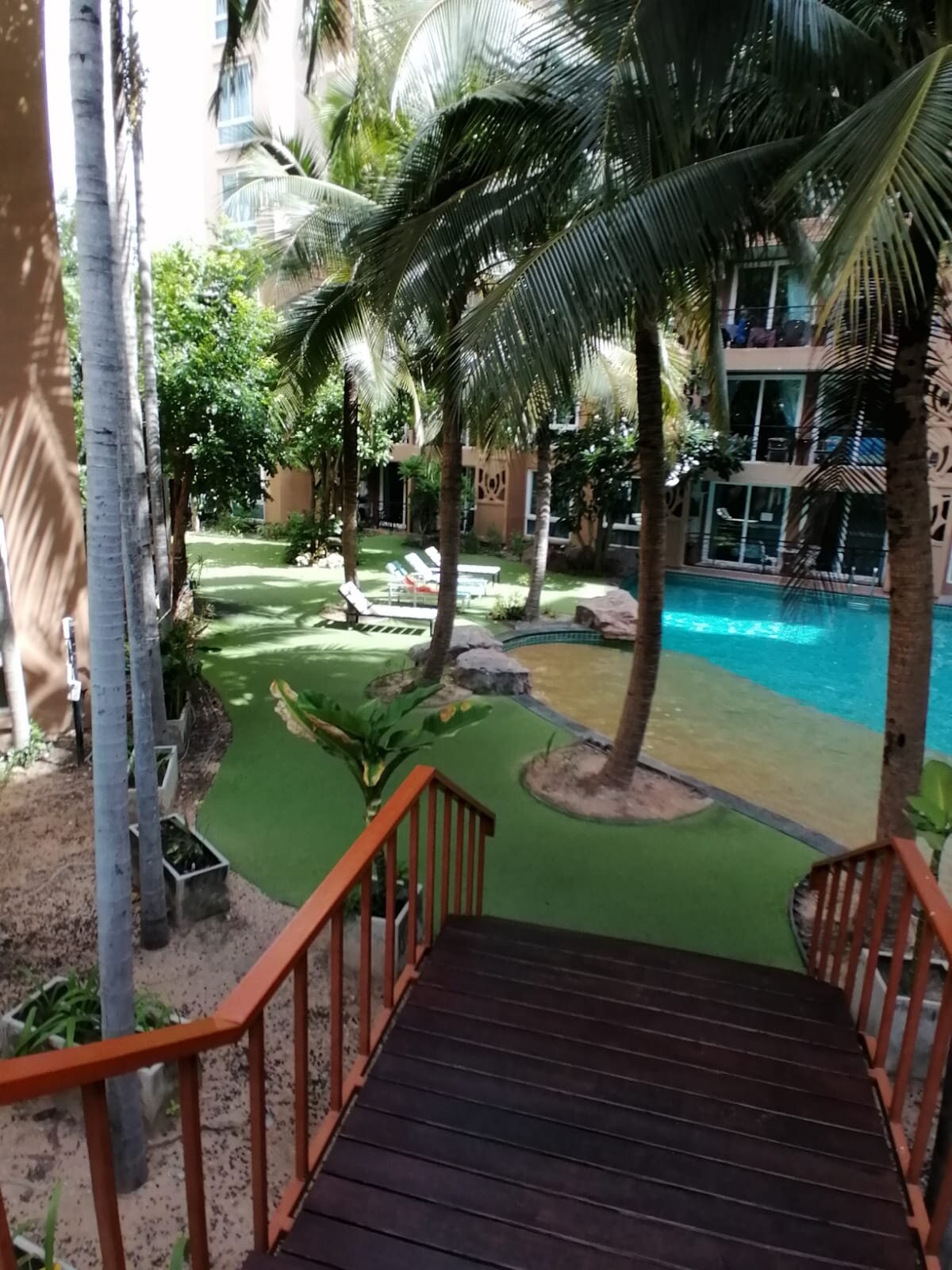 Фото Atlantis Condo Resort by Natnarin