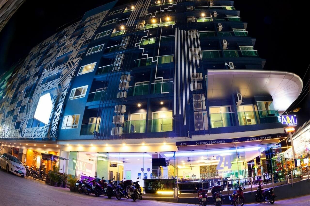 Фото The Aim Patong Hotel