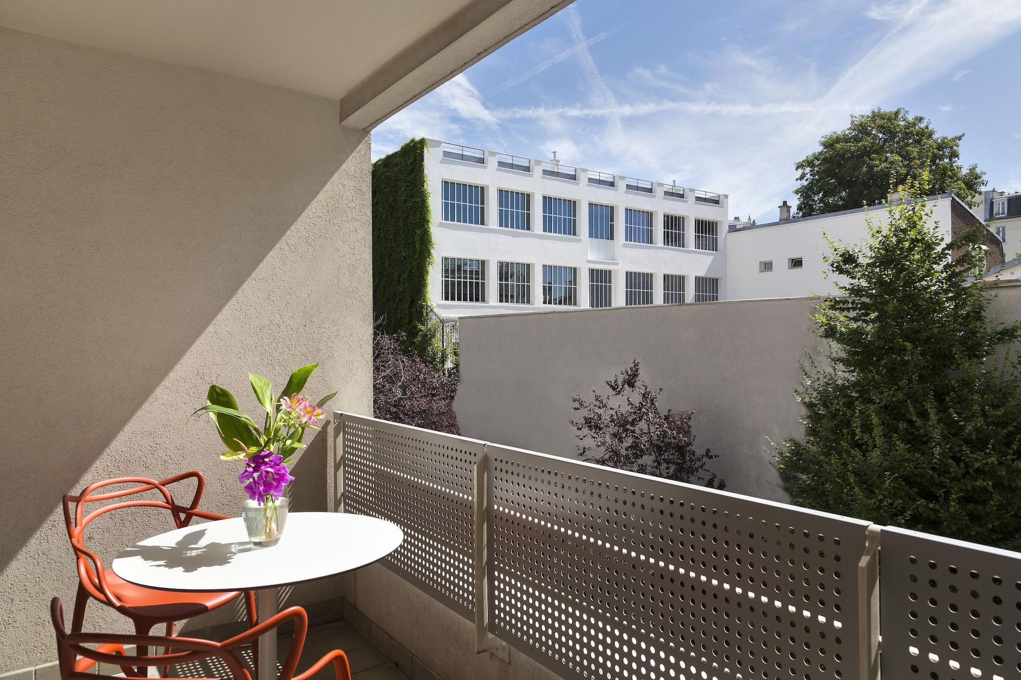 Фото Citadines Montmartre Paris