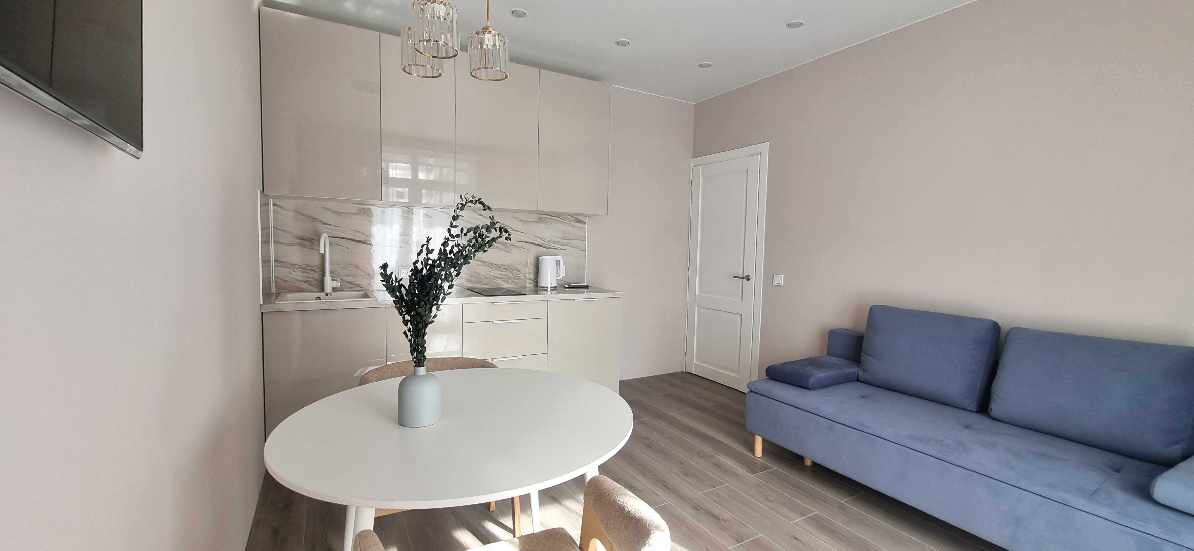 Фото Smart Bay Lights