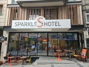отель Sparkle Hotel