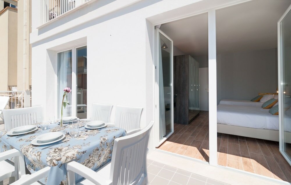 Фото Residence Ten Suite