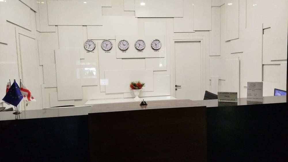 Фото Green Tower Hotel