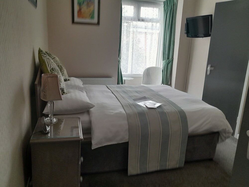 Фото The Rosscourt - Adults only