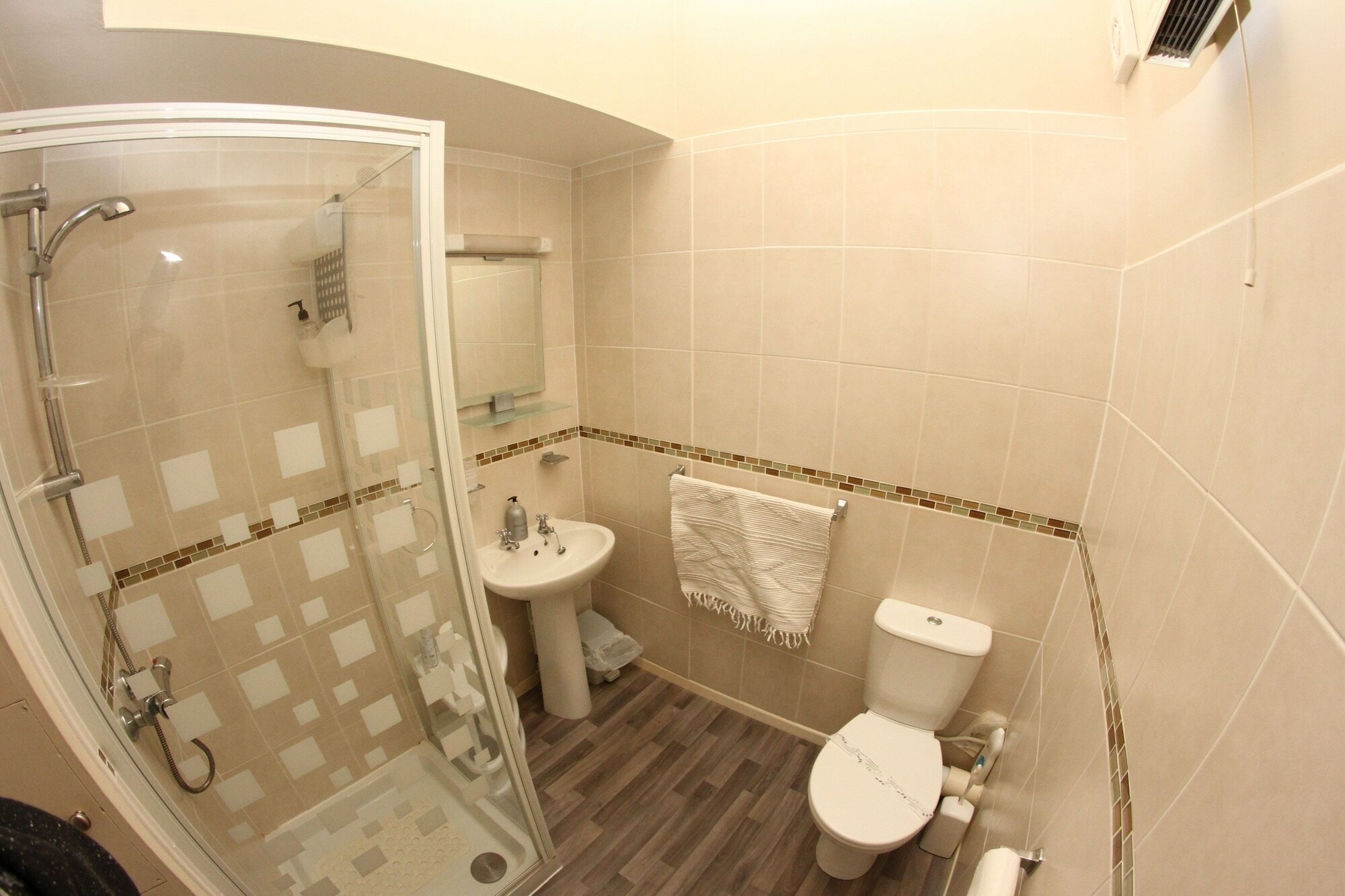 Фото Parterre Holiday Apartments