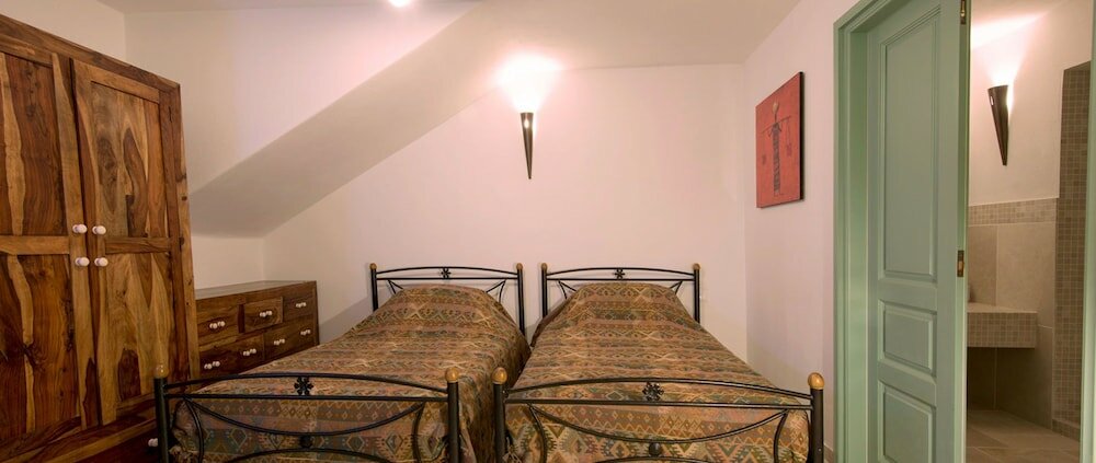 Фото Aquilo Villa