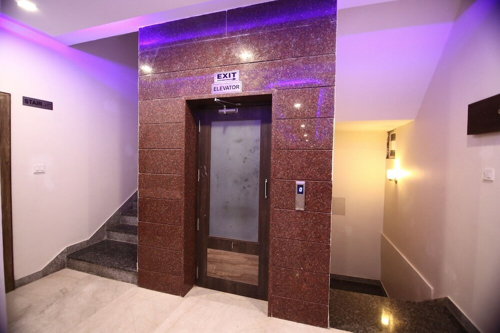 Фото Regal Hotel and Restaurant