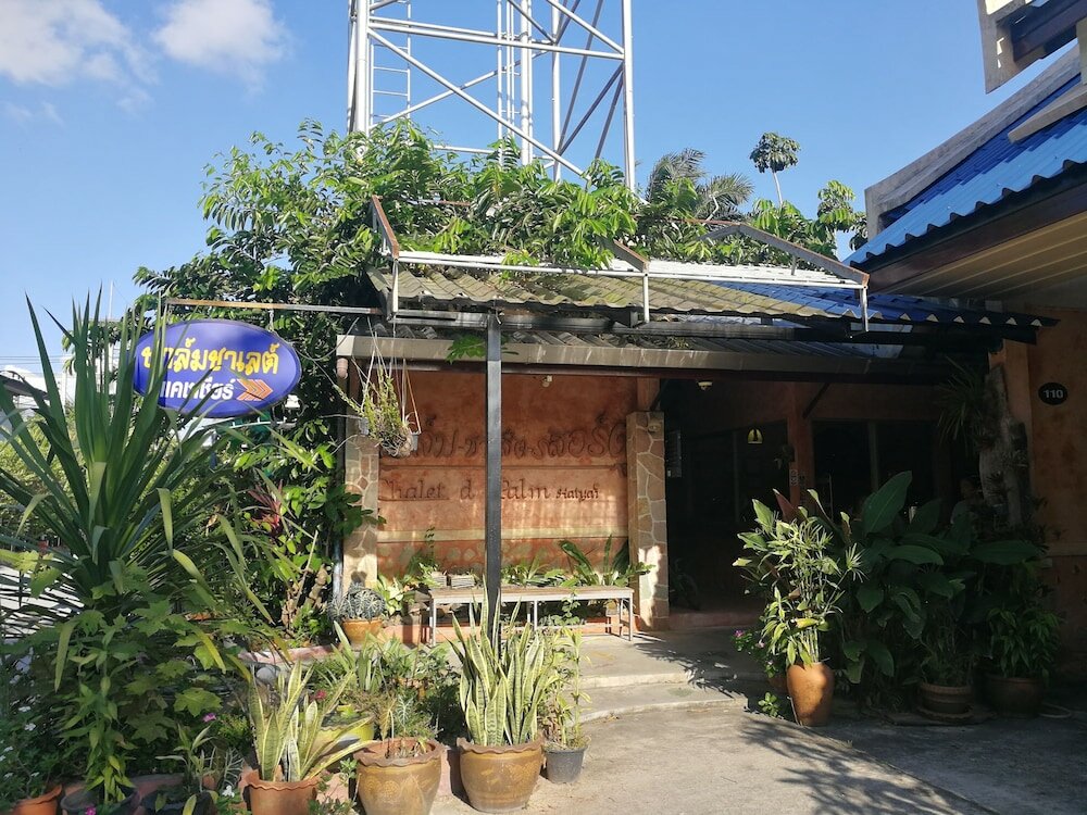 Фото Palm Chalet Resort