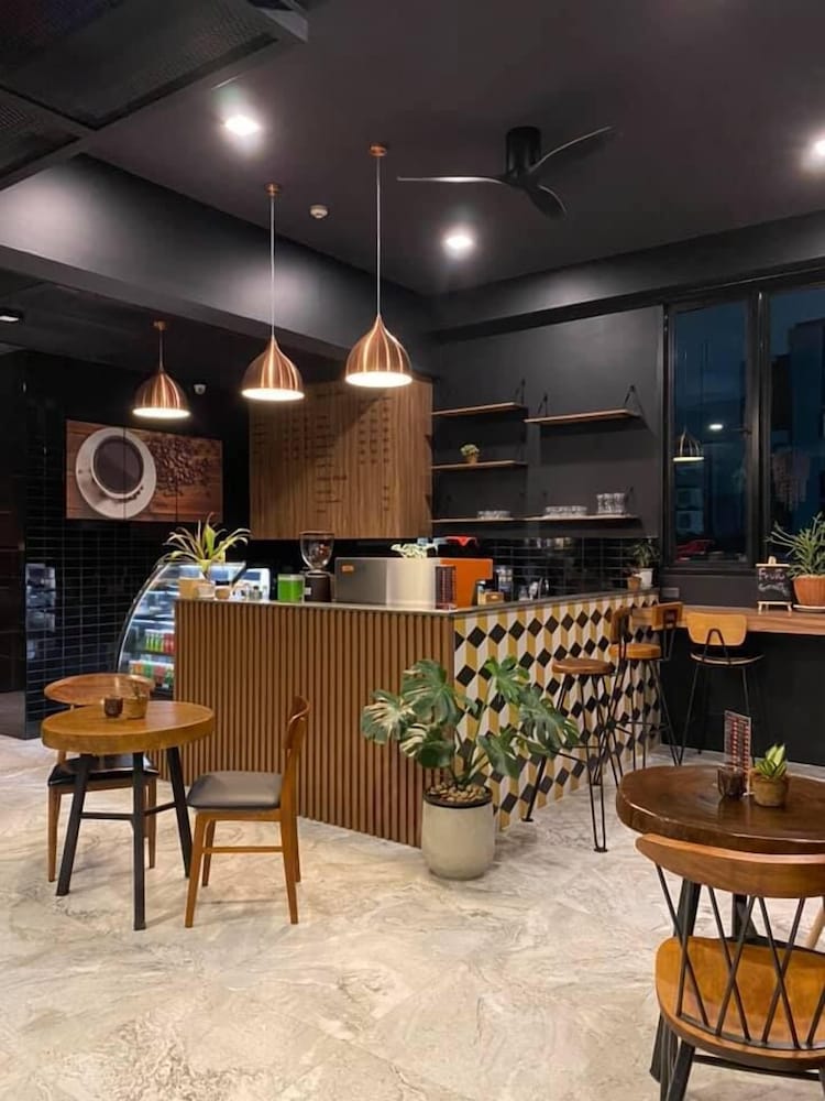 Фото Aonang Dugong