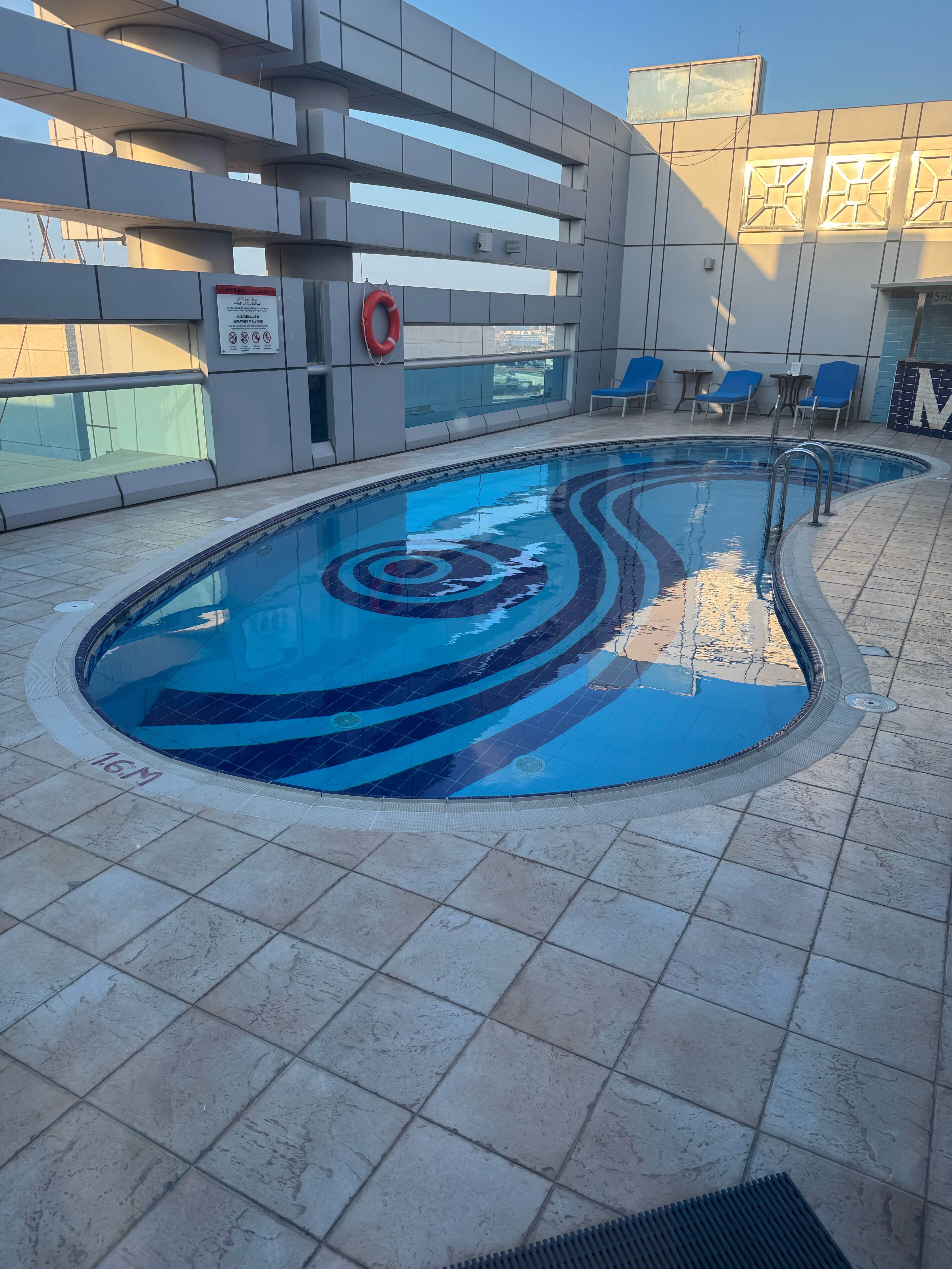 Фото Al Manzel Hotel Apartments