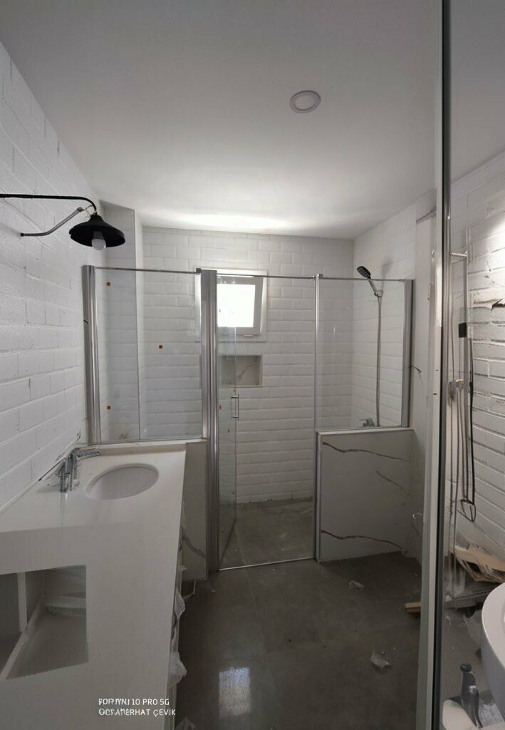 Hardware store Birduş Duşakabin, Izmir, photo