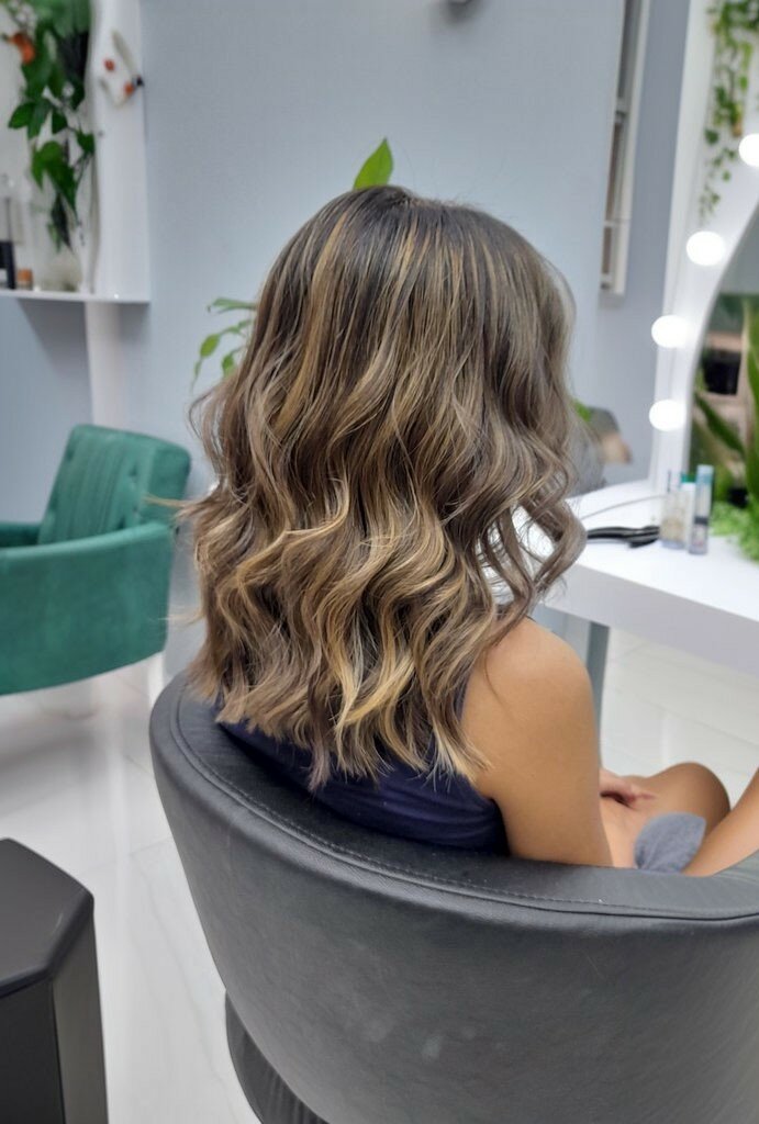 Tugce Hairdresser