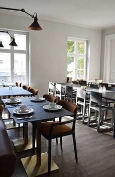 Фото Hotel Monsieur Ernest