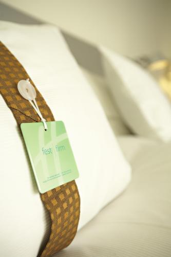 Фото Holiday Inn Zurich - Messe by Ihg