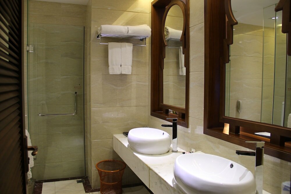 Фото Grand Metropark Bay Hotel Sanya