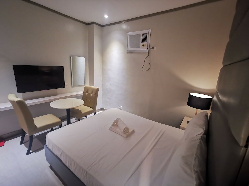 Фото Yes Hotel Cabuyao Laguna